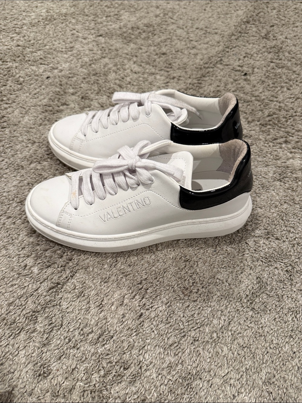 Valentino White Leather Sneakers with Black Heel Patch - Picture 3 of 6